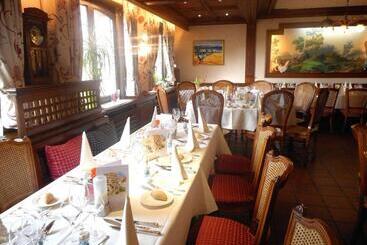 فندق Hostellerie Saint Florent