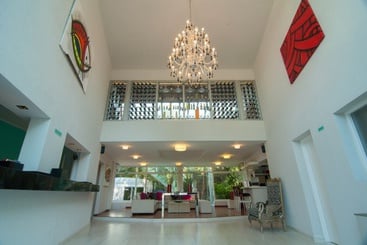 ホテル Inn Carilo