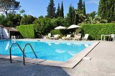 فندق Les Liserons De Mougins