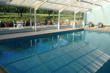 酒店 Logis Hôtel Relais Paris Bale   Restaurant La Mangeoire