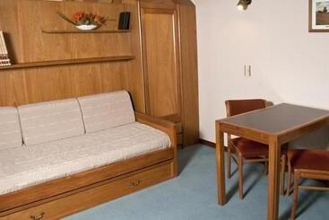 هتل Primacy Apart