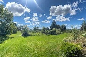 בית מלון כפרי Restaurant La Place