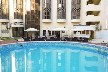 هتل آپارتمان Legendary Lisboa Suites