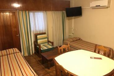 هتل آپارتمان Riviera Hotel & Spa