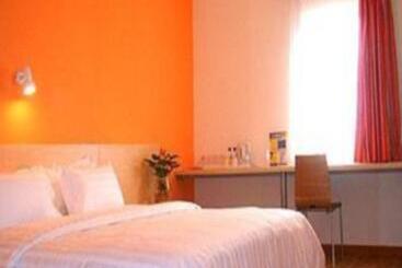 Otel 7 Days Inn Xiaogan Beijing Road Branch
