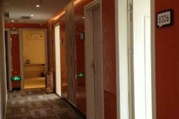 Thank Inn Chain Hotel Jiangxi Yichun Fengcheng Dongfanghong Avenue