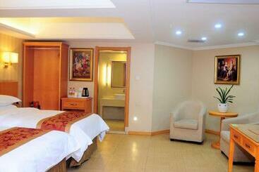 Vienna 3 Best Hotel Hubei Jingmen Huyaguan Avenue Changfa