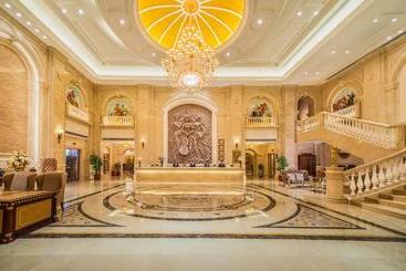 Vienna Hotel Shanxi Jiexiu Century Square
