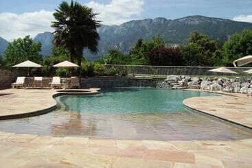 酒店 Hôtel Les Grillons