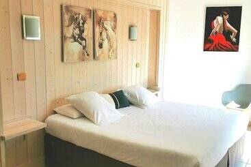 ホテル L Auberge Camarguaise