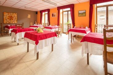 Отель Le Saint Clément