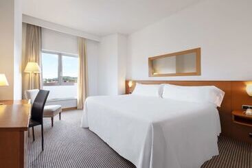 هتل León Camino, Affiliated by Meliá