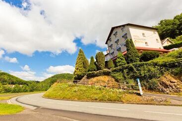 酒店 Logis Hôtel Belle Vue