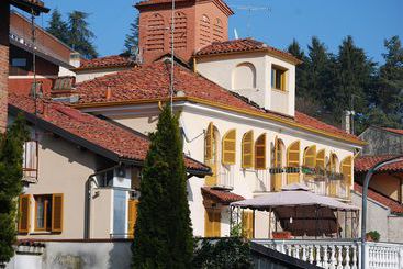 هتل Pino Torinese