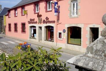 Отель Restaurant Le Capricorne