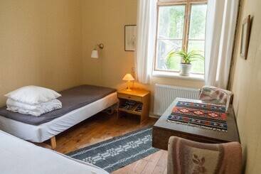 Lindsbergs Kursgard And Hostel