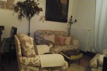 Casa Ciri Bed & Breakfast