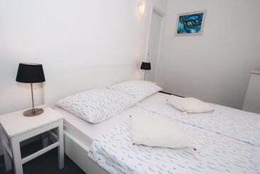 Пансион Apartments And Rooms Ille