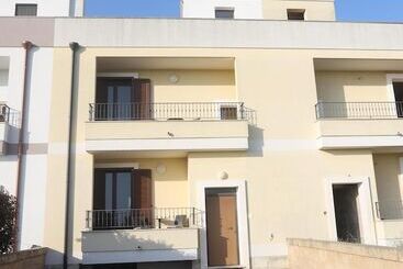 דירת נופש Immaculate Large House With Panoramic Views