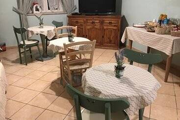 Achirina Bed And Breakfast