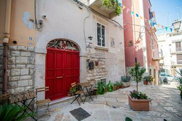 مبيت وإفطار Redmood Guesthouse