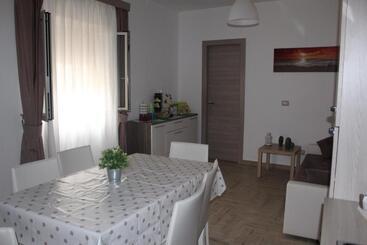 ペンション Affittacamere La Traversa