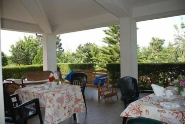 住宿加早餐  Villa Lidia