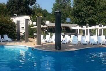 בית מלון כפרי Playa Di Valverde