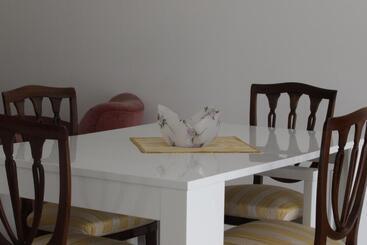 פנסיון Alloggio Lentini