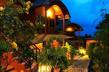 Wazzah Resort Bungalows