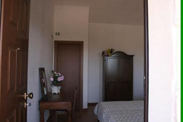 کلبه Agriturismo Su Siddaddu