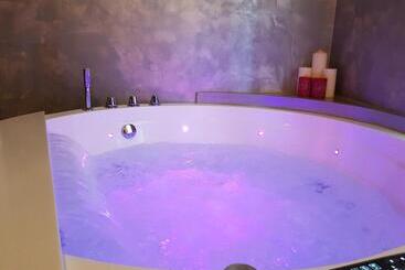 تختخواب و صبحانه Ilsanleonardo