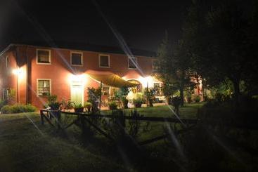 هتل روستایی Agriturismo Al Podere Di Rosa