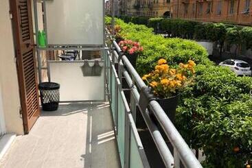 ペンション Ari Guest House