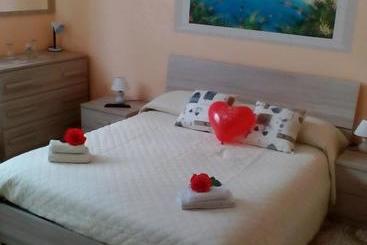 B&b I Delfini Di Casa Paola