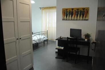 פנסיון B&b Largo Barile