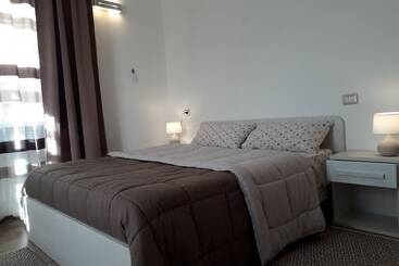 مبيت وإفطار Al Pez Exclusive Rooms