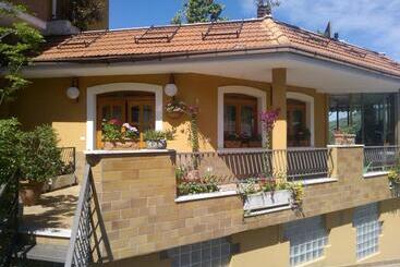 בית מלון כפרי Cercone