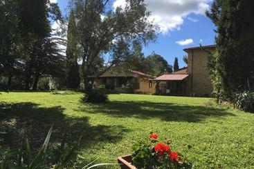 교외 호텔 Agriturismo Il Nazareno