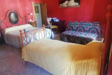 민박 La Torre Di Pieve