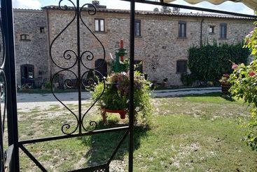 교외 호텔 Agriturismo Fattoria Didattica I Due Mondi