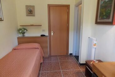 호텔 Arco Del Sole