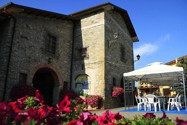 فندق ريفى Agriturismo Il Bardellino