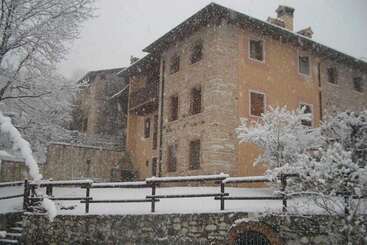 Antica Corte Leguzzano B&b