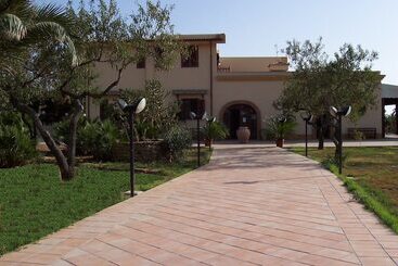 Сельский отель Agriturismo Le Arcate