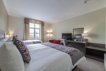 فندق Armagh City