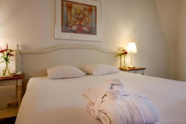 فندق Heerlickheijd Van Ermelo