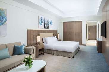 هتل Hilton Pyramids Golf