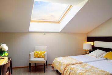 Oca Palacio De La Llorea Hotel & Spa