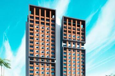 Mövenpick Hotel Jakarta City Centre